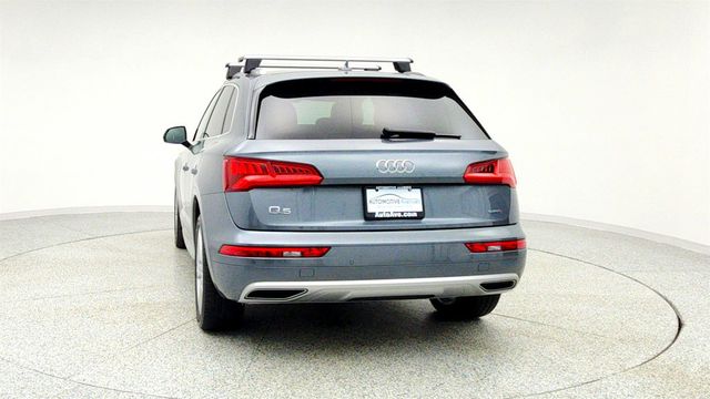 2020 Audi Q5 Premium Plus 45 TFSI quattro with 20'' Wheels & Cold Weather Pkg - 22960217 - 5