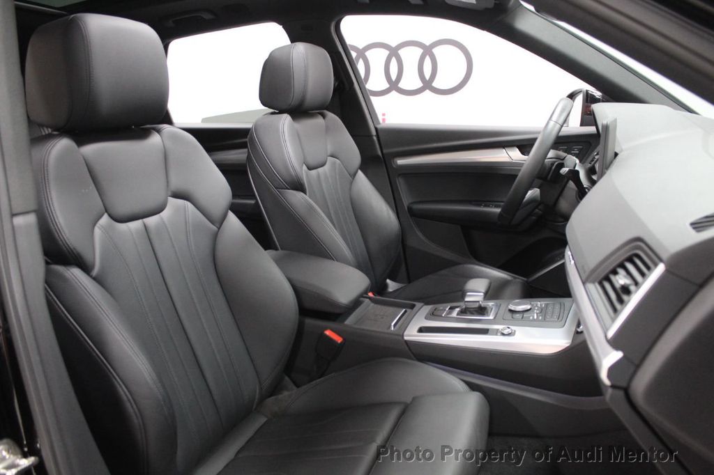 2020 Audi Q5 Titanium Premium 45 TFSI quattro - 21130598 - 25