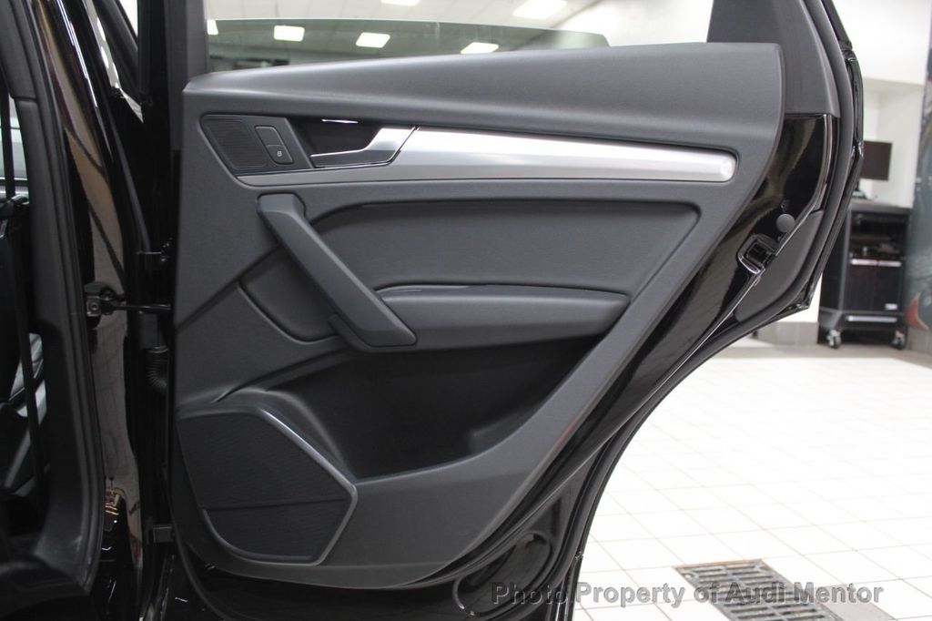 2020 Audi Q5 Titanium Premium 45 TFSI quattro - 21130598 - 31
