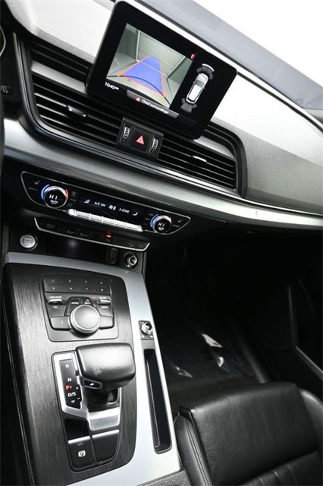 2020 Audi Q5 Titanium Premium 45 TFSI quattro - 22957306 - 23