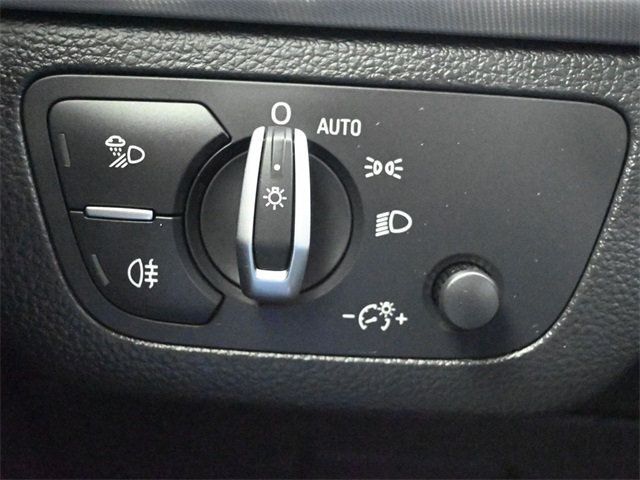 2020 Audi Q5 Titanium Premium 45 TFSI quattro - 22957306 - 29