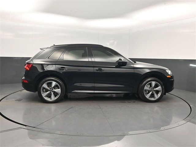 2020 Audi Q5 Titanium Premium 45 TFSI quattro - 22957306 - 35
