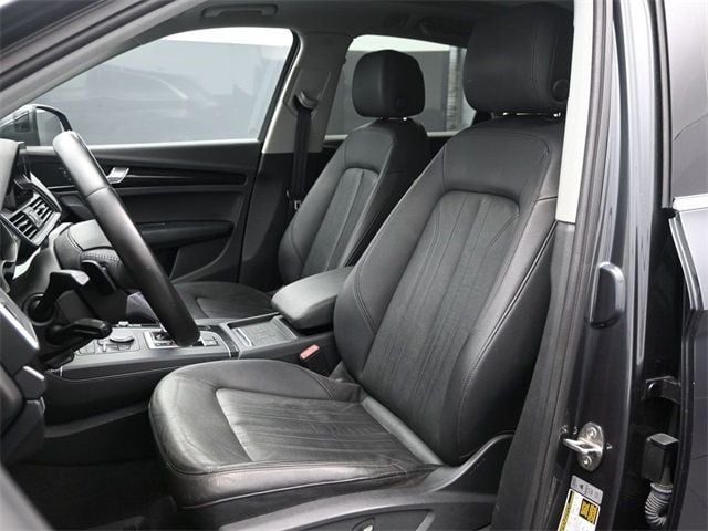 2020 Audi Q5 Titanium Premium 45 TFSI quattro - 22978133 - 10