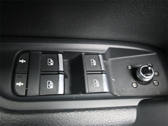 2020 Audi Q5 Titanium Premium 45 TFSI quattro - 22978133 - 32