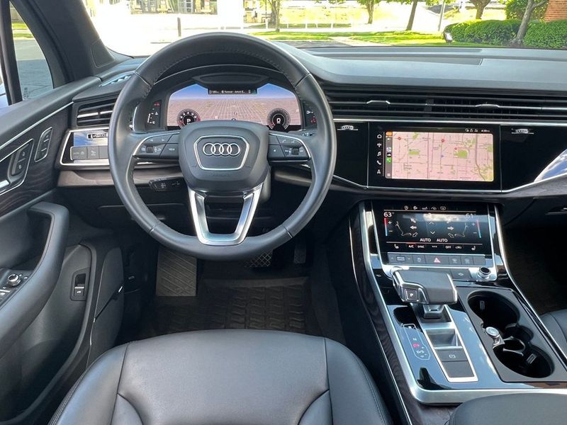2020 Audi Q7 Premium Plus 55 TFSI quattro - 23061865 - 20