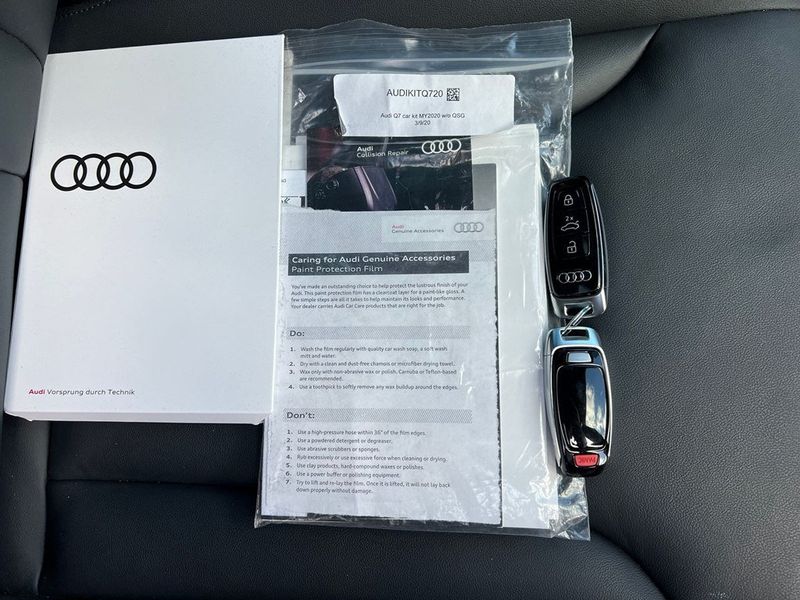 2020 Audi Q7 Premium Plus 55 TFSI quattro - 23061865 - 31