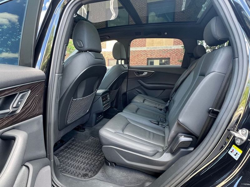 2020 Audi Q7 Premium Plus 55 TFSI quattro - 23061865 - 38