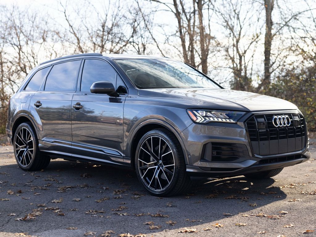 2020 Audi Q7 Prestige 55 TFSI Quattro, Black Optic Package, Cold Weather Pack - 22960803 - 12