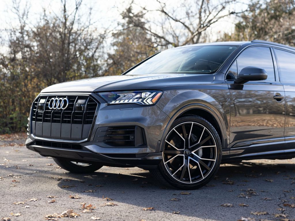 2020 Audi Q7 Prestige 55 TFSI Quattro, Black Optic Package, Cold Weather Pack - 22960803 - 1