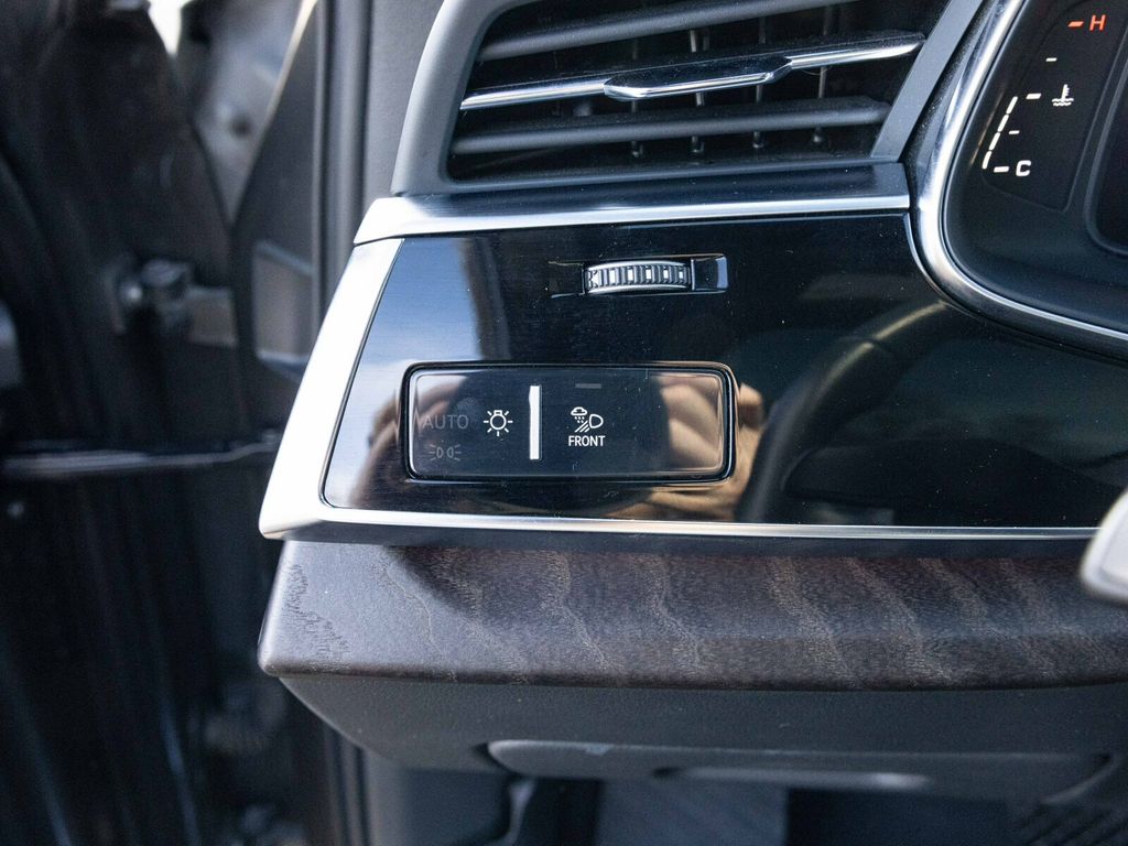 2020 Audi Q7 Prestige 55 TFSI Quattro, Black Optic Package, Cold Weather Pack - 22960803 - 31