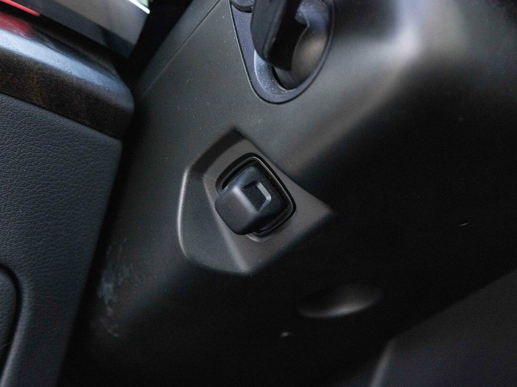 2020 Audi Q7 Prestige 55 TFSI Quattro, Black Optic Package, Cold Weather Pack - 22960803 - 42