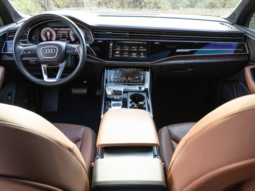 2020 Audi Q7 Prestige 55 TFSI Quattro, Black Optic Package, Cold Weather Pack - 22960803 - 50