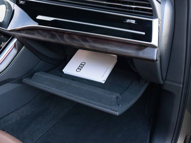 2020 Audi Q7 Prestige 55 TFSI Quattro, Black Optic Package, Cold Weather Pack - 22960803 - 76