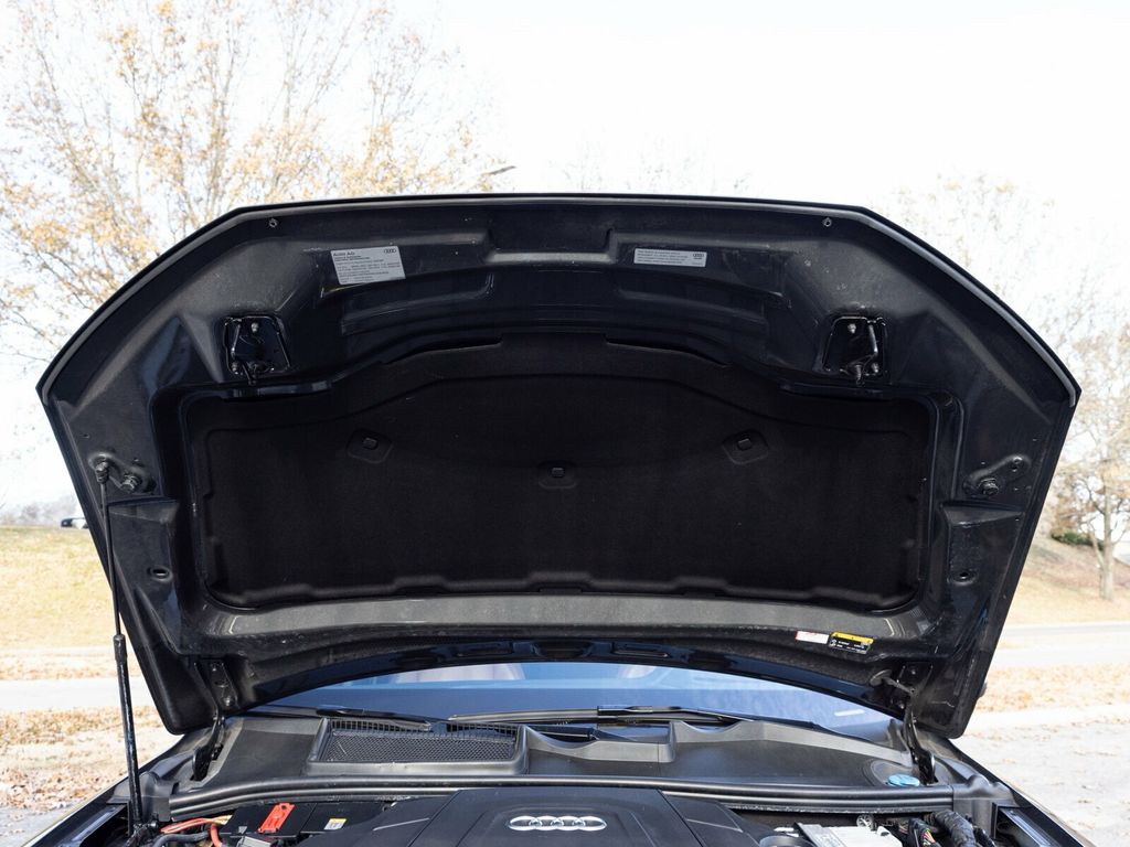 2020 Audi Q7 Prestige 55 TFSI Quattro, Black Optic Package, Cold Weather Pack - 22960803 - 88