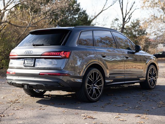 2020 Audi Q7 Prestige 55 TFSI Quattro, Black Optic Package, Cold Weather Pack - 22960803 - 8