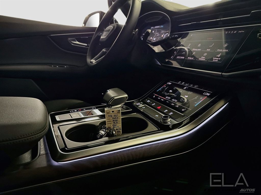2020 Audi Q7 SUPER CLEAN UNIT! U WILL NOT FIND ONE CLEANER! - 23061865 - 44