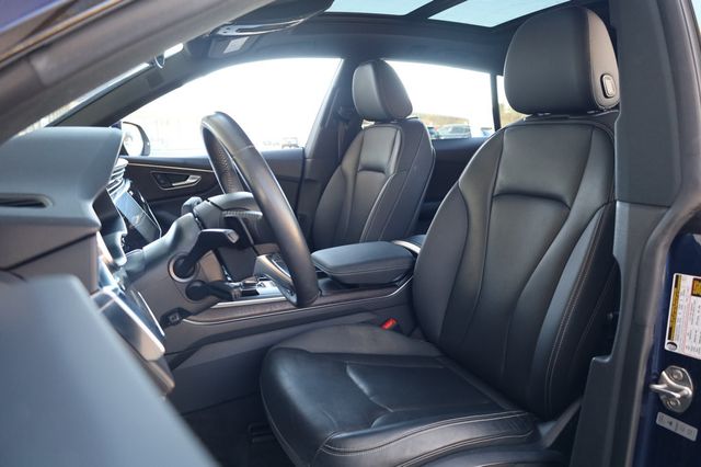 2020 Audi Q8  - 22972656 - 14