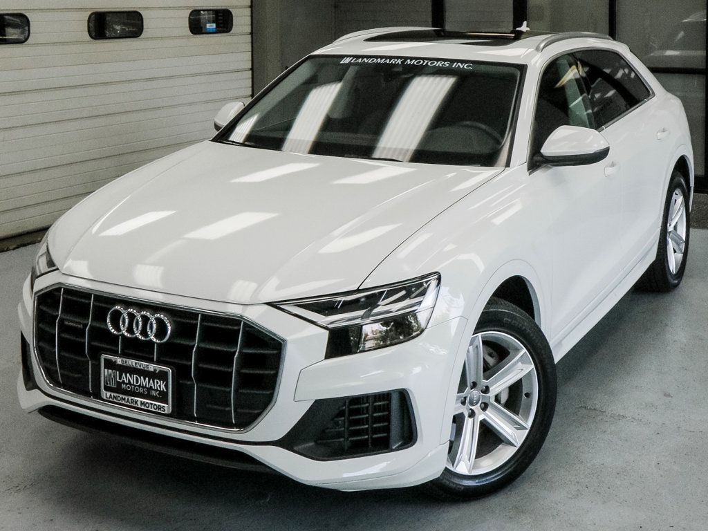 Audi Q8 photo 11