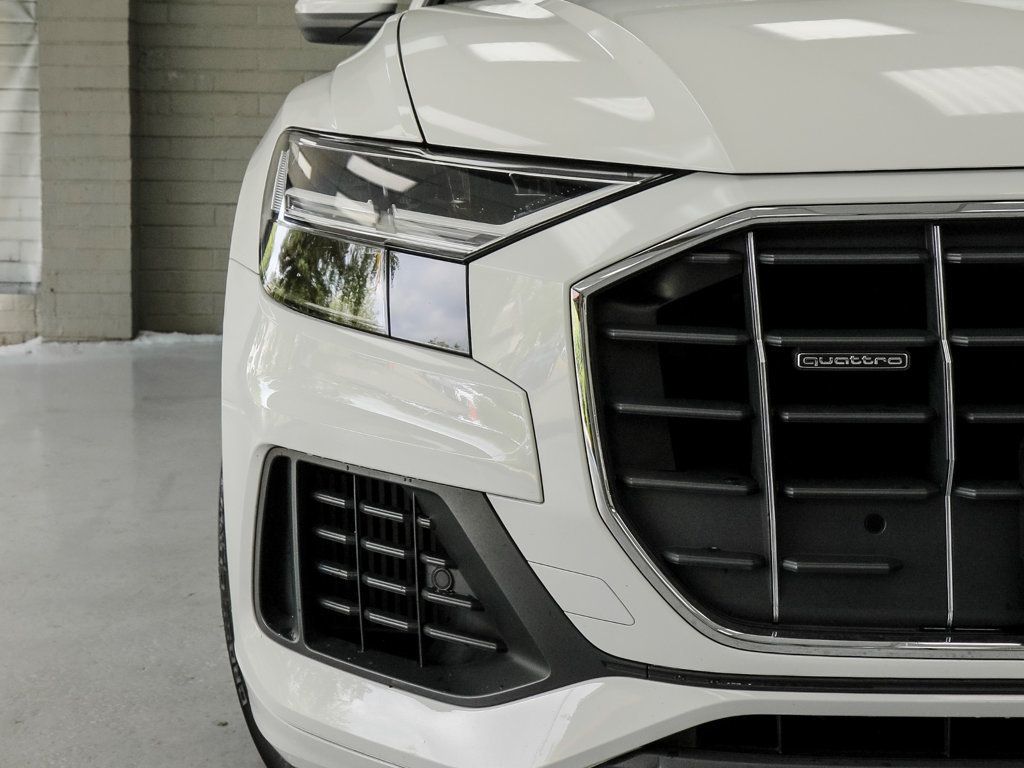 Audi Q8 photo 9