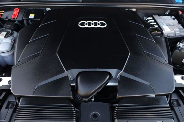 2020 Audi Q8 Premium Plus - 23083405 - 12