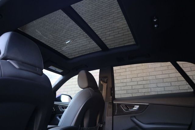 2020 Audi Q8 Premium Plus - 23083405 - 22