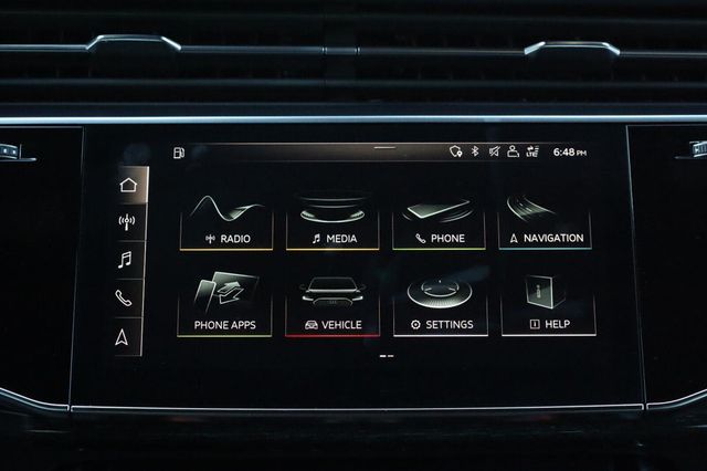 2020 Audi Q8 Premium Plus - 23083405 - 39