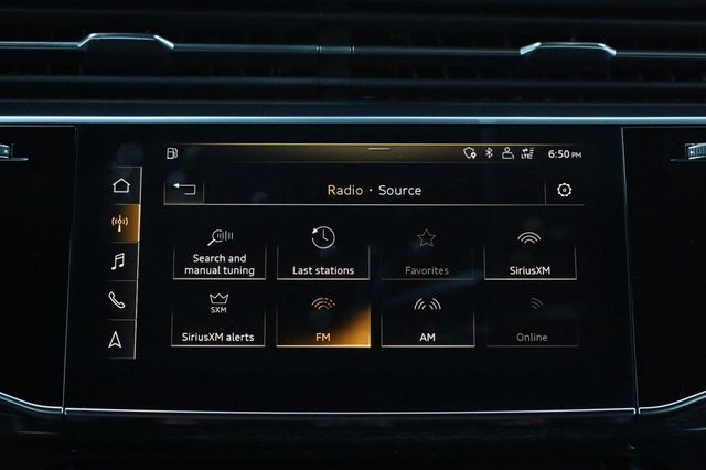 2020 Audi Q8 Premium Plus - 23083405 - 44