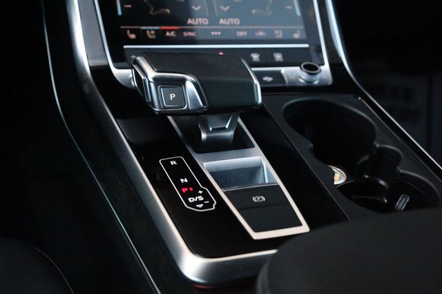 2020 Audi Q8 Premium Plus - 23083405 - 50