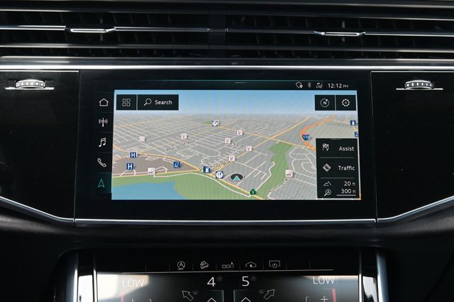 2020 Audi Q8 Premium Plus 55 TFSI quattro - 23066022 - 13