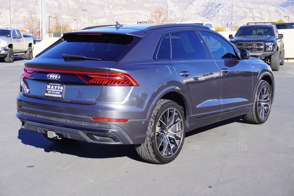 2020 Audi Q8 Premium Plus 55 TFSI quattro - 22934691 - 10