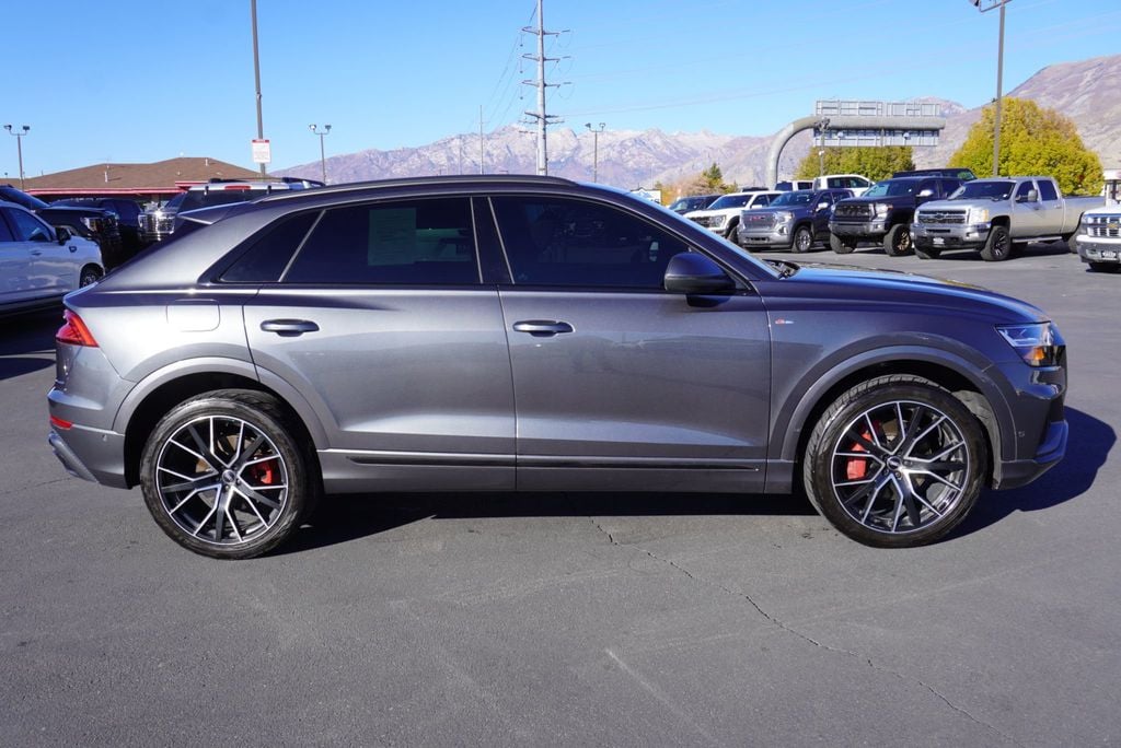 2020 Audi Q8 Premium Plus 55 TFSI quattro - 22934691 - 11