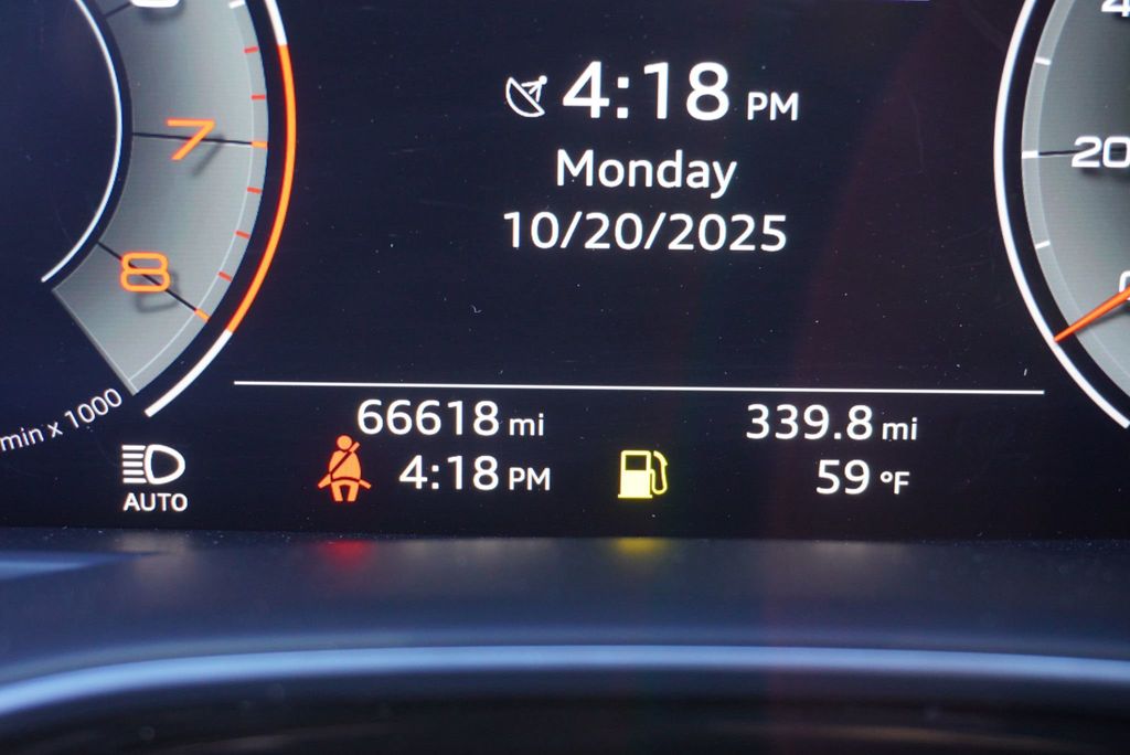 2020 Audi Q8 Premium Plus 55 TFSI quattro - 22934691 - 32