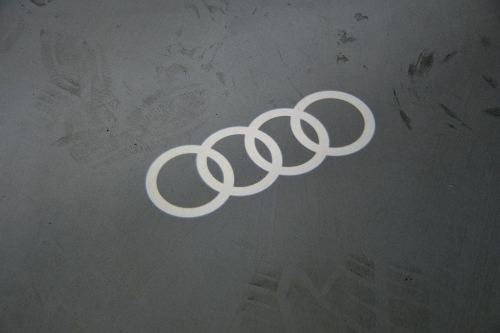 2020 Audi Q8 Premium Plus 55 TFSI quattro - 22971160 - 24