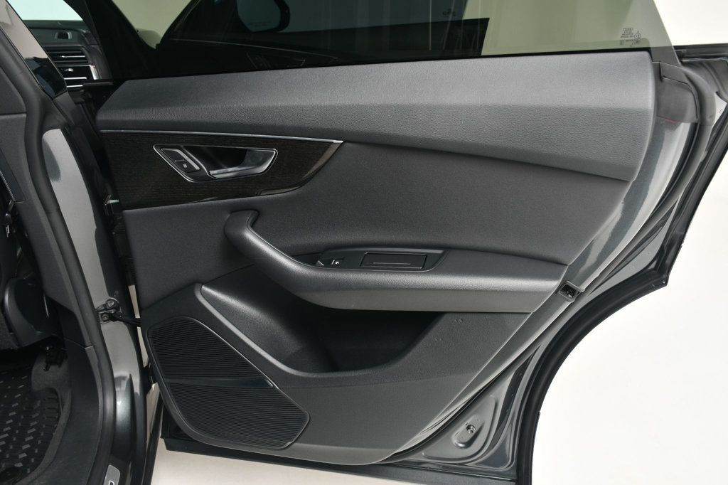 2020 Audi Q8 Premium Plus 55 TFSI quattro - 22971160 - 27