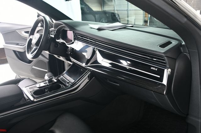 2020 Audi Q8 Premium Plus 55 TFSI quattro - 22971160 - 30