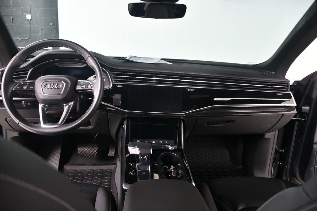 2020 Audi Q8 Premium Plus 55 TFSI quattro - 22971160 - 4
