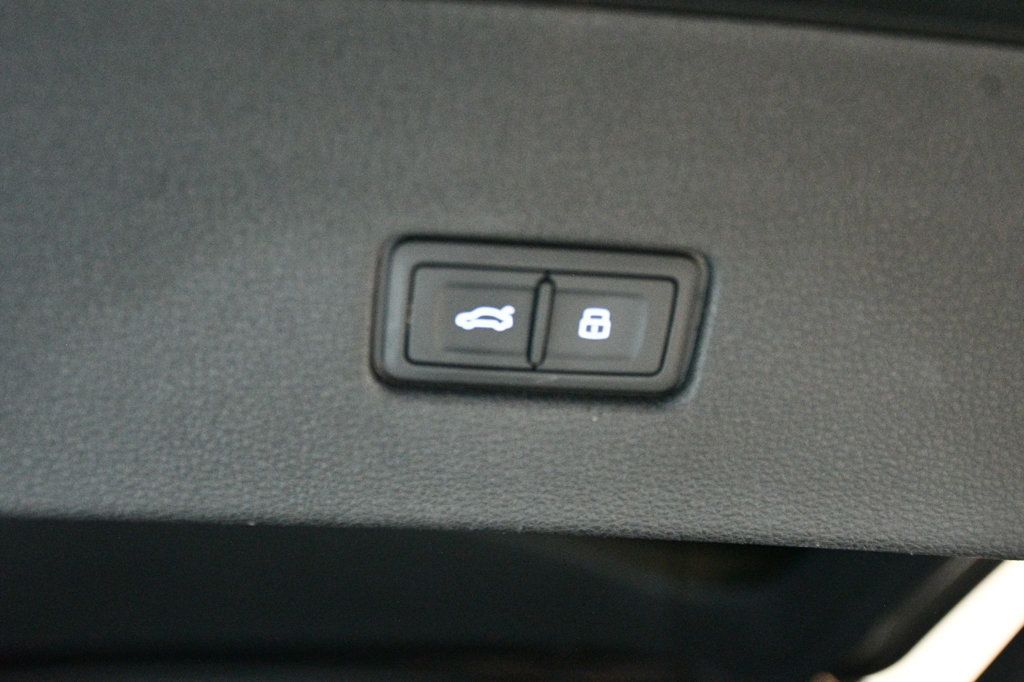 2020 Audi Q8 Premium Plus 55 TFSI quattro - 22971160 - 83