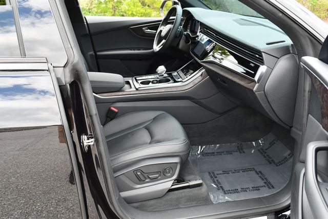2020 Audi Q8 Premium Plus 55 TFSI quattro W/ S Line Plus Package - 23031008 - 20