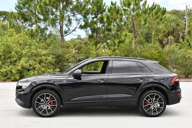 2020 Audi Q8 Premium Plus 55 TFSI quattro W/ S Line Plus Package - 23031008 - 29