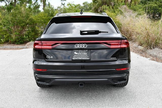 2020 Audi Q8 Premium Plus 55 TFSI quattro W/ S Line Plus Package - 23031008 - 32