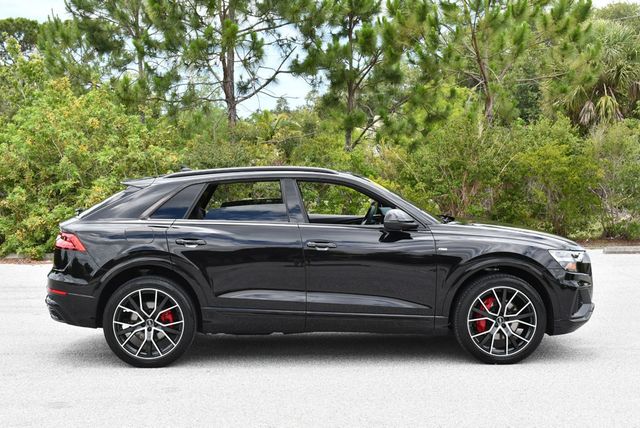 2020 Audi Q8 Premium Plus 55 TFSI quattro W/ S Line Plus Package - 23031008 - 35
