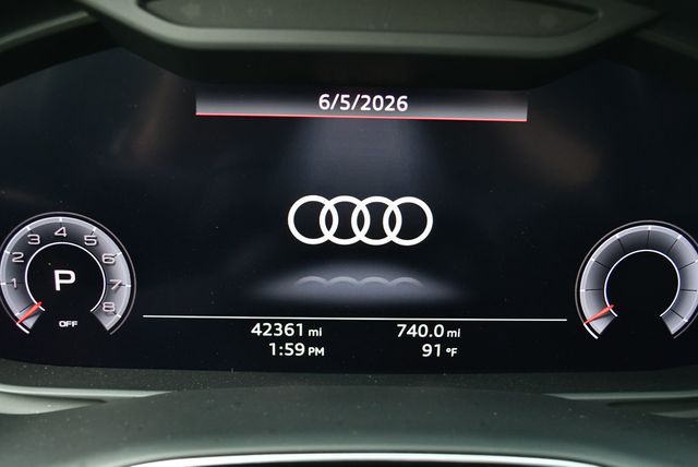 2020 Audi Q8 Premium Plus 55 TFSI quattro W/ S Line Plus Package - 23031008 - 72