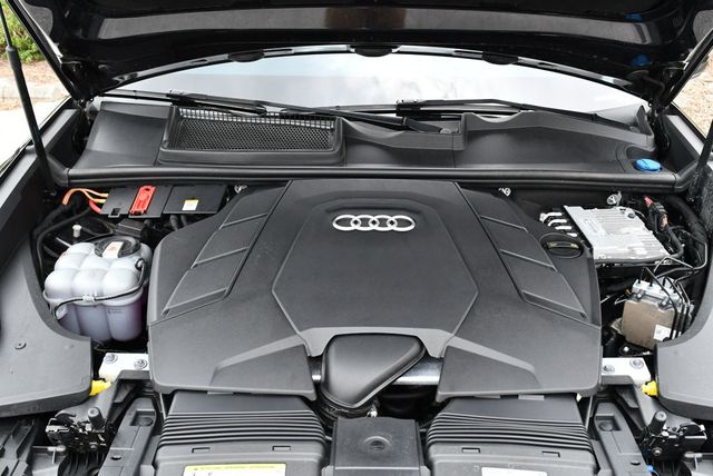2020 Audi Q8 Premium Plus 55 TFSI quattro W/ S Line Plus Package - 23031008 - 78