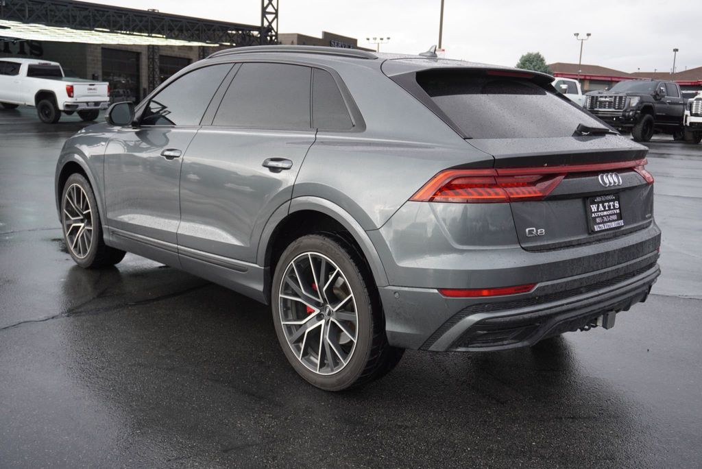 2020 Audi Q8 line Premium Plus photo 2