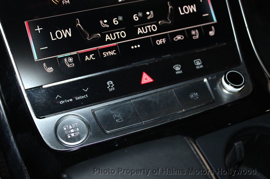 2020 Audi Q8 Prestige 55 photo 20