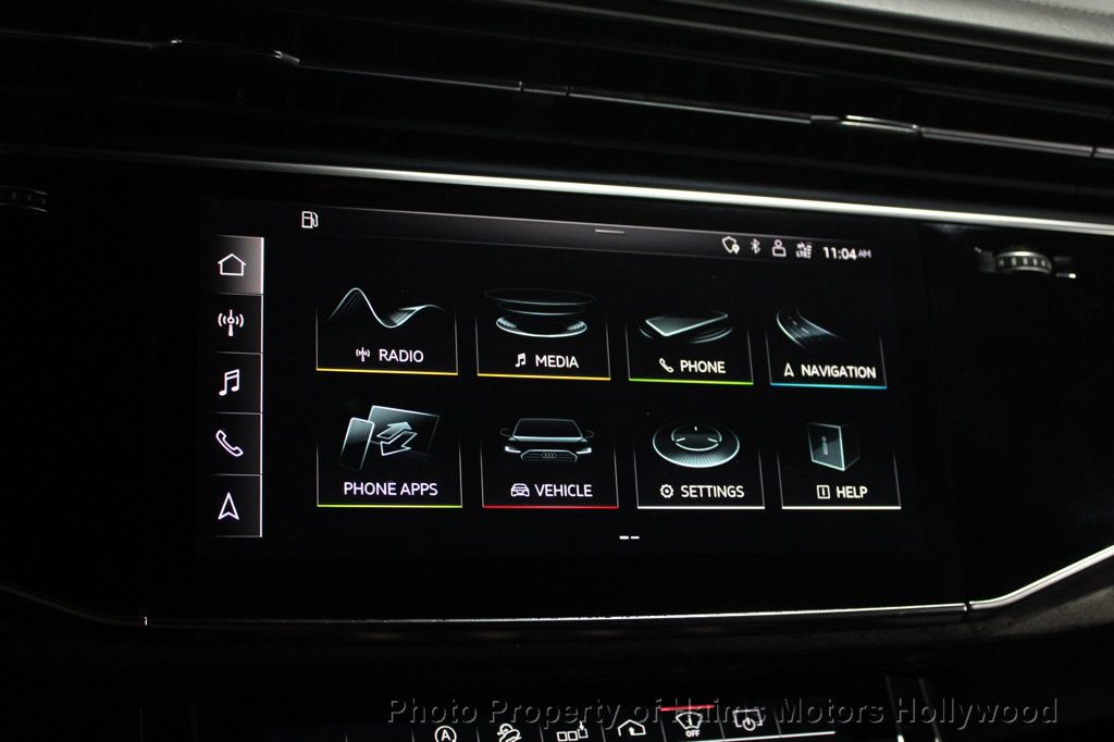 2020 Audi Q8 Prestige 55 photo 25
