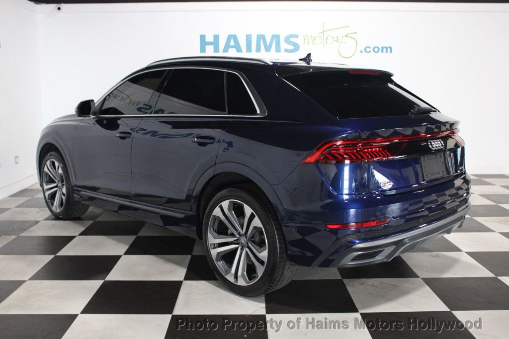 2020 Audi Q8 Prestige 55 photo 5