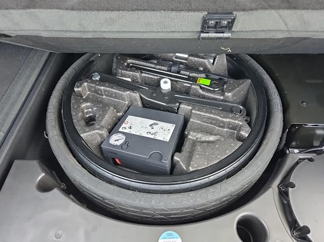 2020 Audi Q8 Prestige 55 TFSI quattro - 23028967 - 18