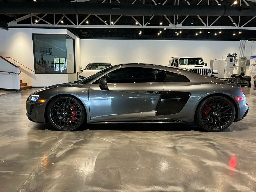 2020 Audi R8 Coupe v10/LocalCar/DynamicSteerPkg/FullLeatherPkg/AudiLaserLightPkg - 22672435 - 1