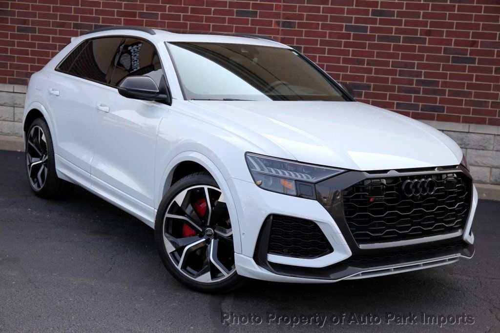 2020 Audi RS Q8 photo 10